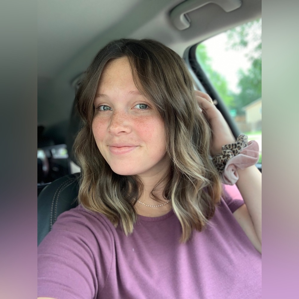 Meet your Posher, Madeline